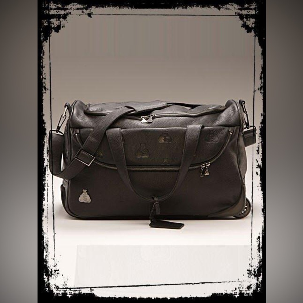 New Old Stock Kiss Gene Simmons BLACK LEATHER Moneybag Duffle Bag - Original Box - Picture 5 of 17